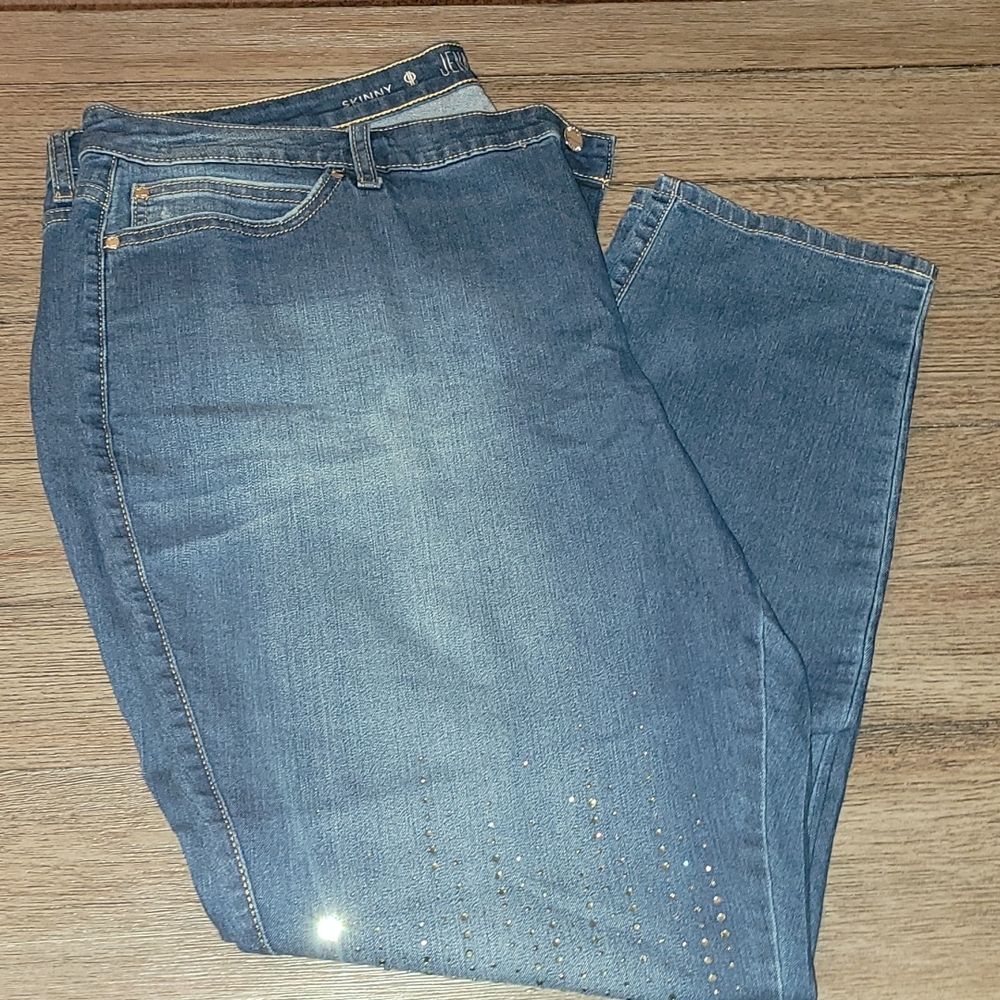 Jennifer Lopez Women's pants